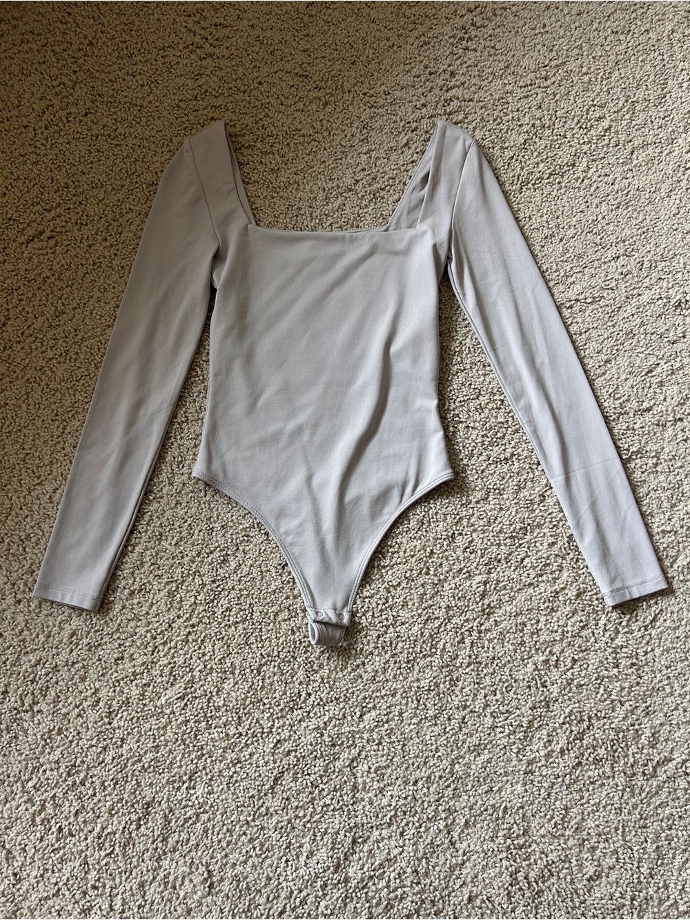 Aritzia Babaton Long Sleeve Square Neck Bodysuit in Opal Gray
